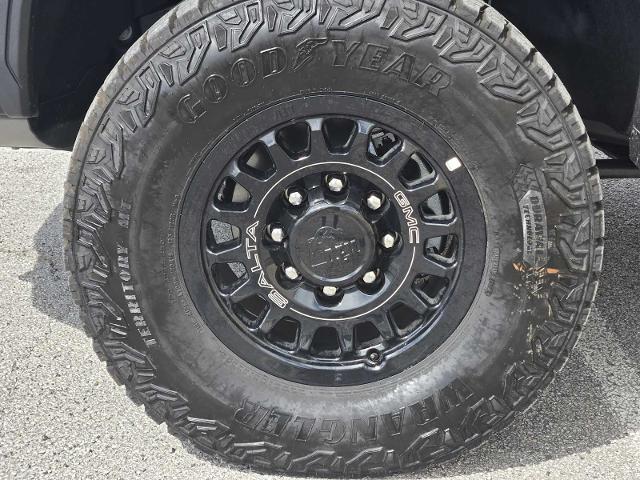 2025 GMC Sierra 2500 HD Vehicle Photo in DALLAS, TX 75209-3016