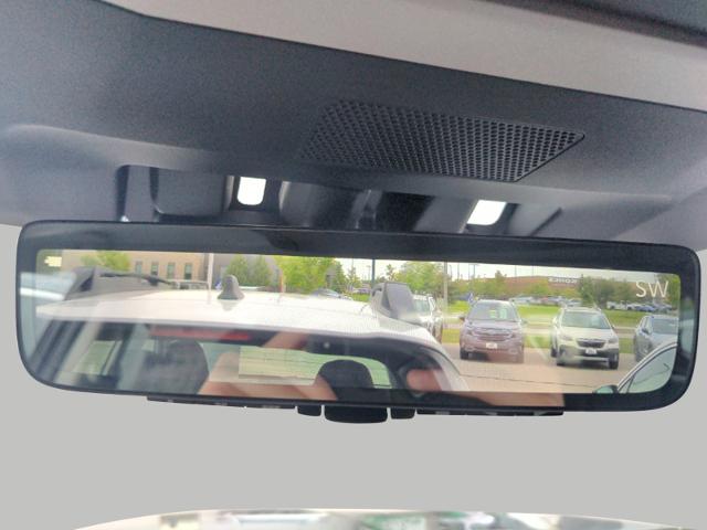 2025 Subaru Ascent Vehicle Photo in Green Bay, WI 54304