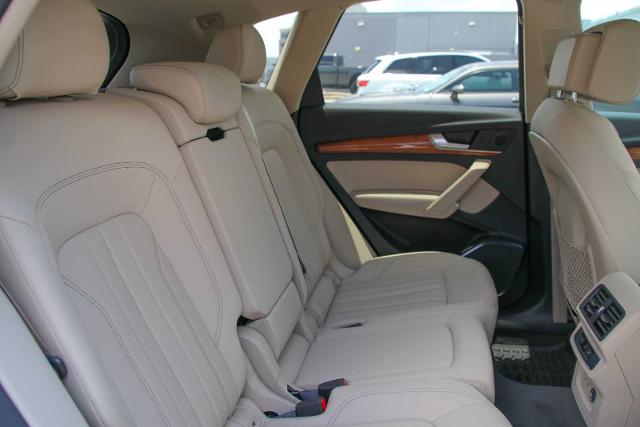 2022 Audi Q5 Vehicle Photo in SUGAR LAND, TX 77478