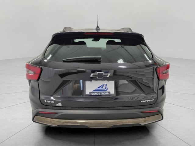 2025 Chevrolet Trax Vehicle Photo in NEENAH, WI 54956-2243