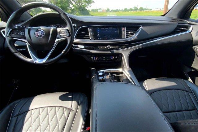 2024 Buick Enclave Vehicle Photo in TOPEKA, KS 66609-0000