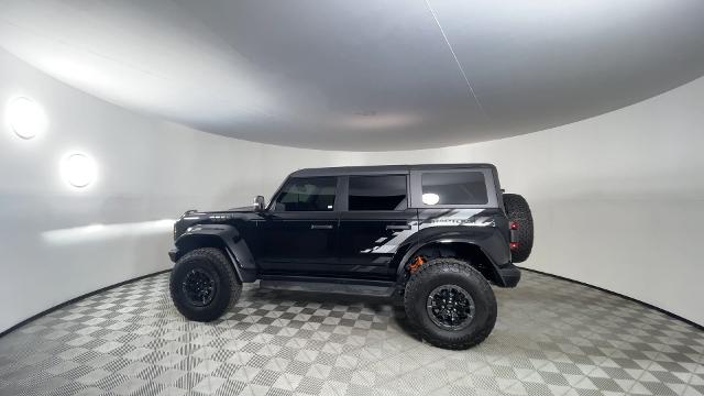 2024 Ford Bronco Vehicle Photo in GILBERT, AZ 85297-0402