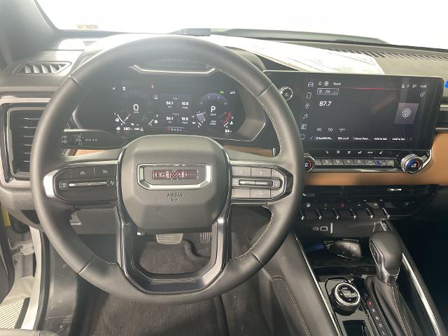 2025 GMC Canyon Vehicle Photo in GILBERT, AZ 85297-0402