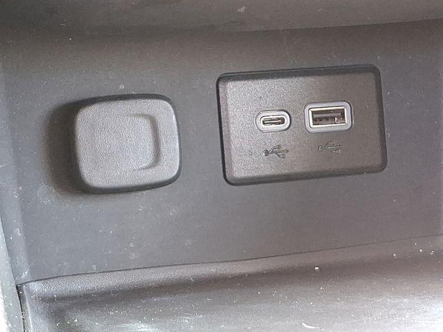 2023 GMC Acadia Vehicle Photo in PAWLING, NY 12564-3219