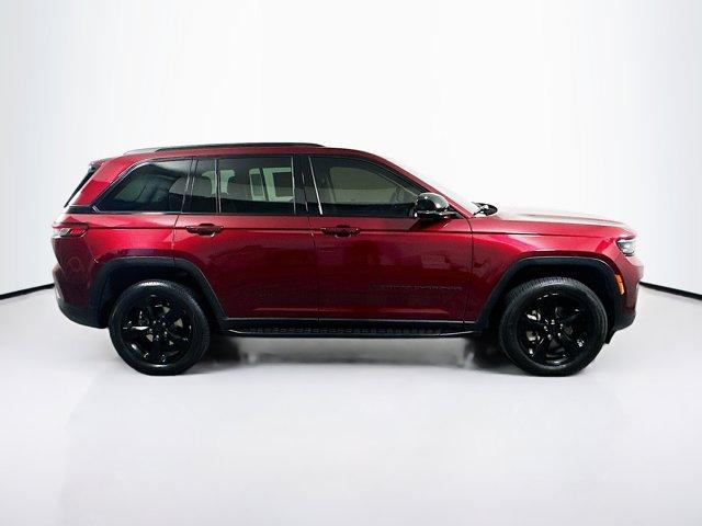 2023 Jeep Grand Cherokee Vehicle Photo in Doylsetown, PA 18901