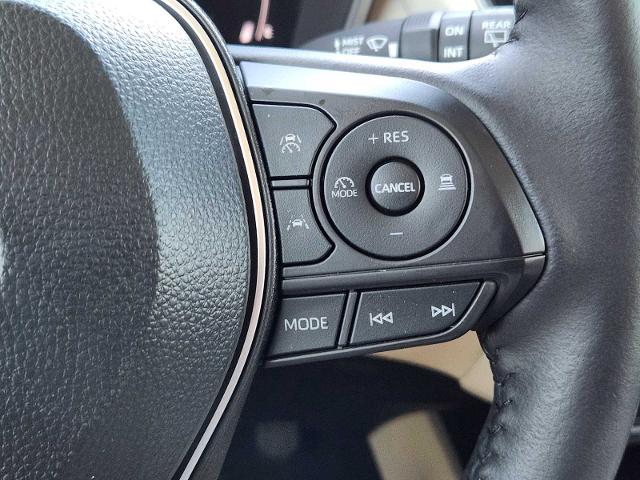 2024 Toyota Corolla Cross Vehicle Photo in DENTON, TX 76210-9321