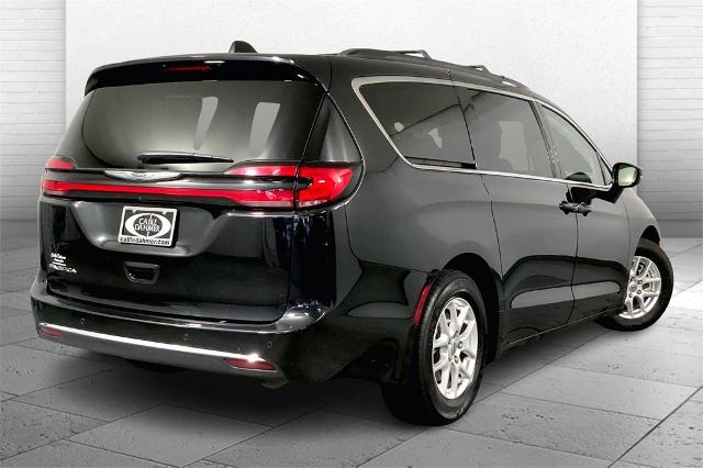 2022 Chrysler Pacifica Vehicle Photo in Lees Summit, MO 64086