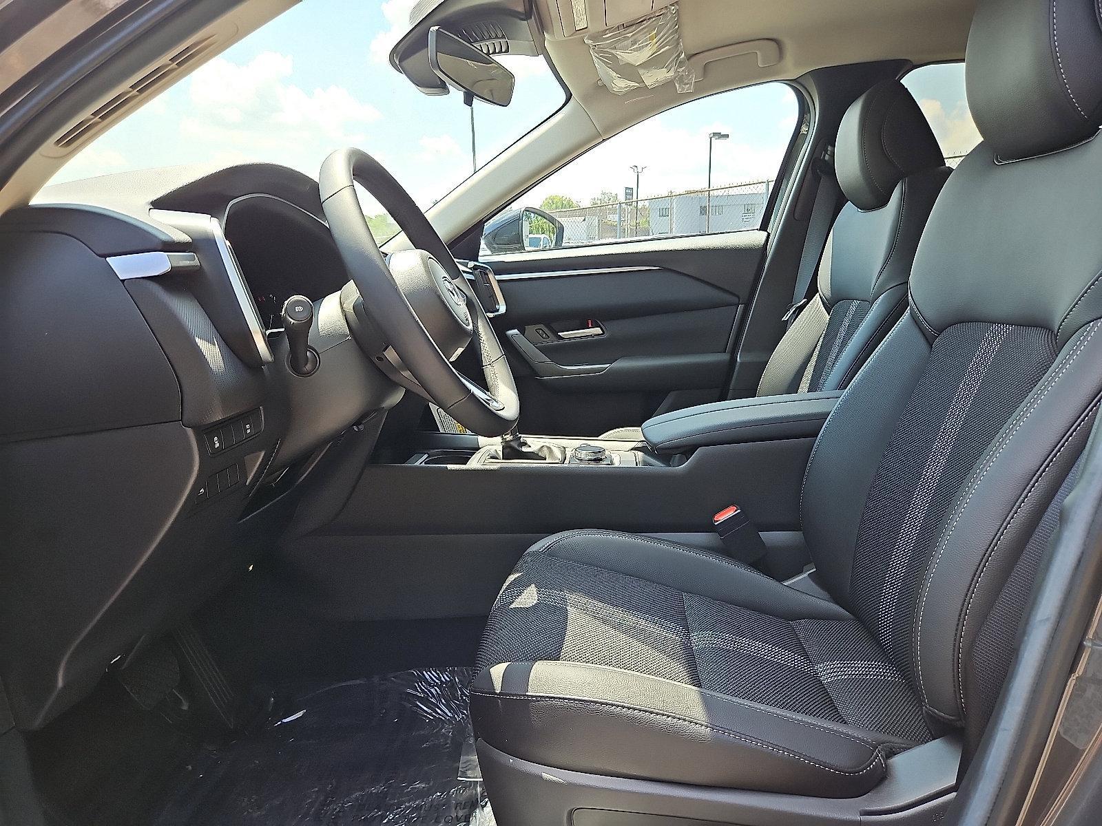 2025 Mazda CX-50 Vehicle Photo in Trevose, PA 19053