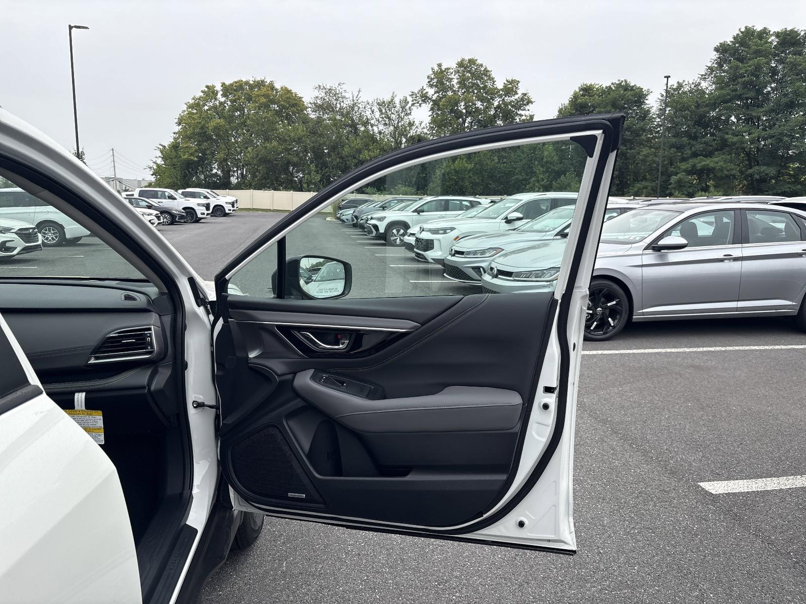 2025 Subaru Outback Vehicle Photo in Mechanicsburg, PA 17050