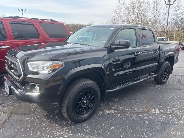 Midnight Black Metallic 2020 Toyota Tacoma SR5 V6 Double Cab 4WD Pickup Truck Four-Wheel Drive Automatic