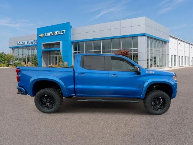 View vehicle photo 6