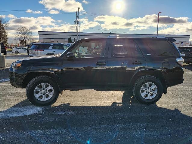 2016 Toyota 4Runner Vehicle Photo in GREEN BAY, WI 54304-5303