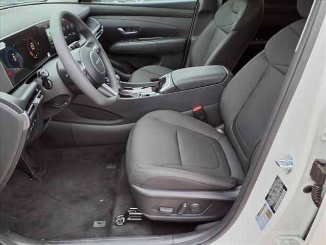 2025 Hyundai TUCSON Vehicle Photo in Peoria, IL 61615