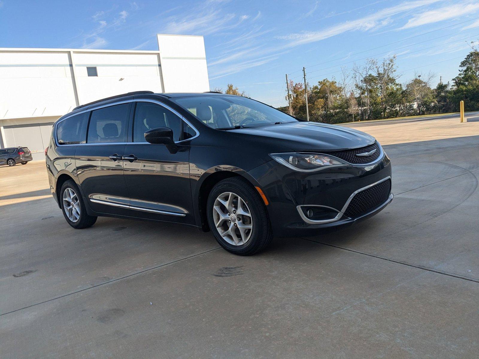 2017 Chrysler Pacifica Vehicle Photo in Winter Park, FL 32792