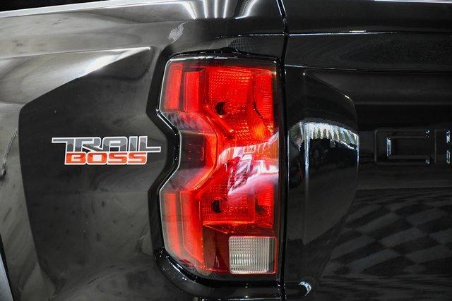 2025 Chevrolet Colorado Vehicle Photo in EVERETT, WA 98203-5662