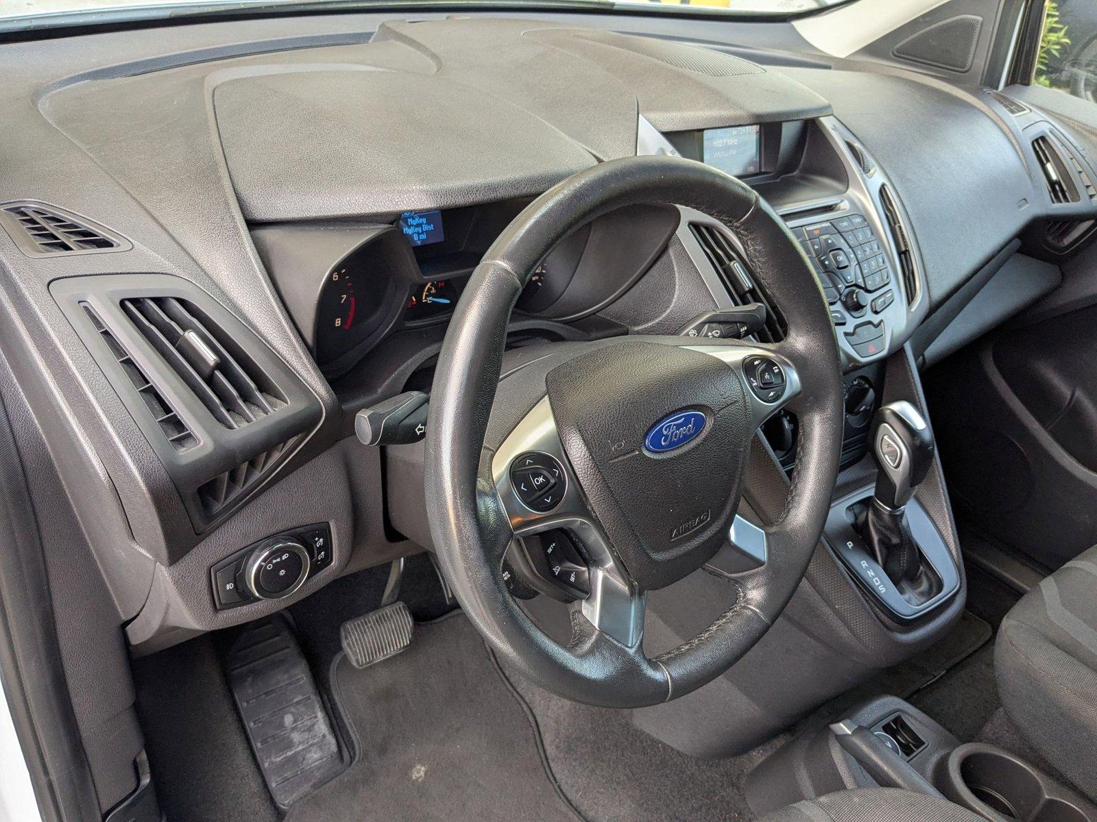 2016 Ford Transit Connect Vehicle Photo in PEMBROKE PINES, FL 33024-6534