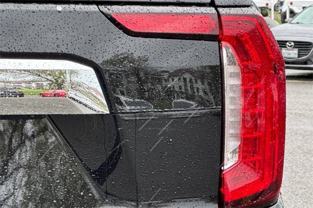 2023 GMC Yukon Vehicle Photo in ELK GROVE, CA 95757-8703
