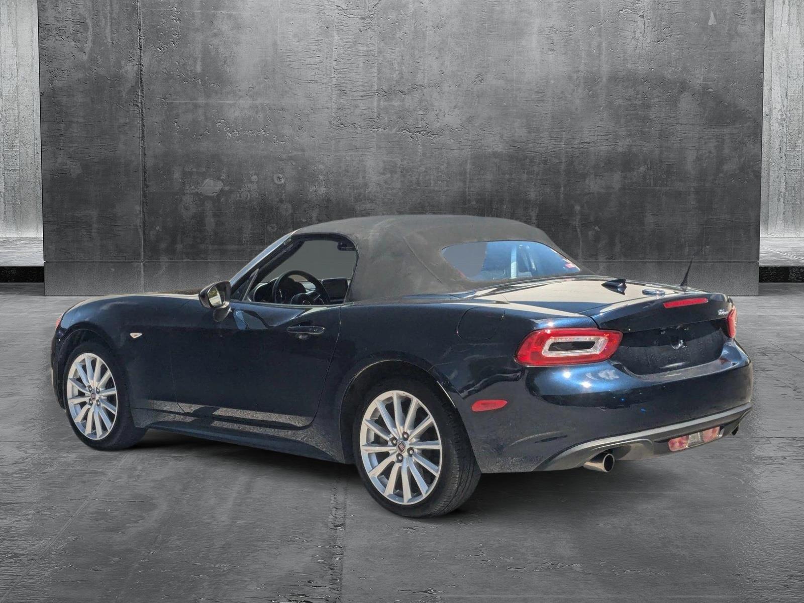 2019 FIAT 124 Spider Vehicle Photo in Towson, MD 21204