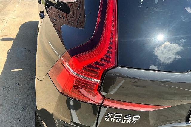 2022 Volvo XC60 Vehicle Photo in Houston, TX 77007