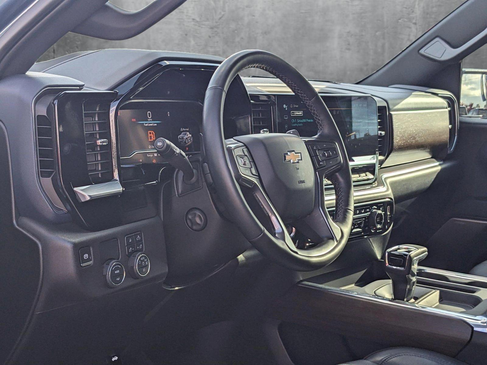 2024 Chevrolet Silverado 1500 Vehicle Photo in MIAMI, FL 33172-3015