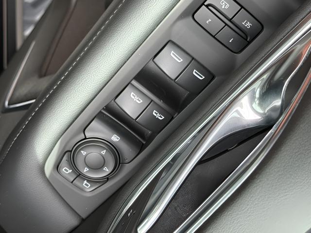 2021 Chevrolet Suburban Vehicle Photo in MIDDLETON, WI 53562-1492