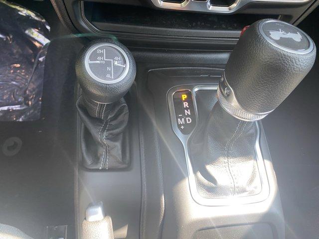 2025 Jeep Wrangler 4xe Vehicle Photo in Doylsetown, PA 18901