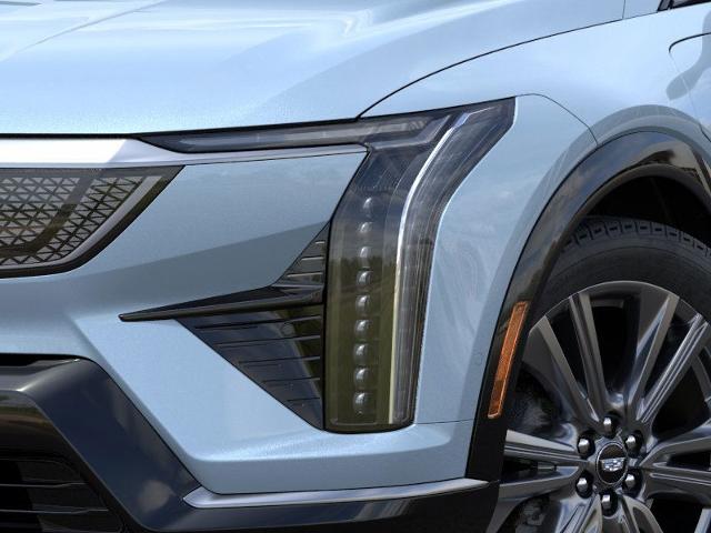 2025 Cadillac OPTIQ Vehicle Photo in GREEN BAY, WI 54303-3330