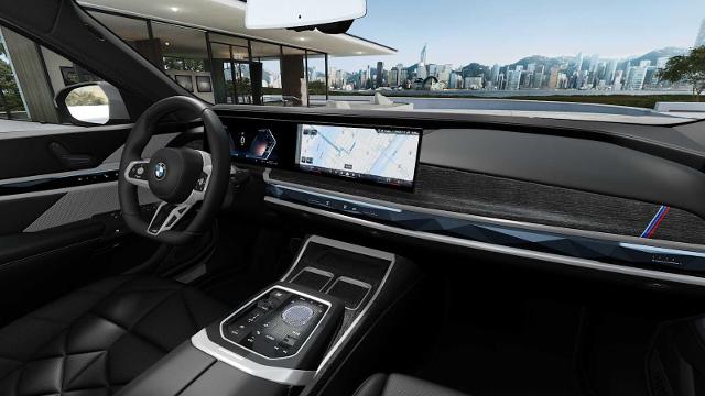 2025 BMW 740i Vehicle Photo in GRAPEVINE, TX 76051