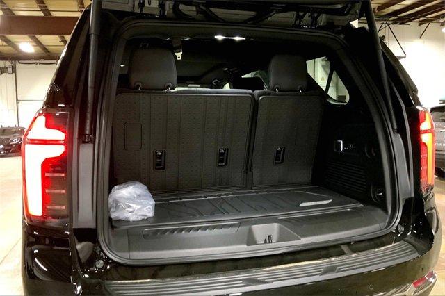 2025 Chevrolet Tahoe Vehicle Photo in KANSAS CITY, MO 64114-4502