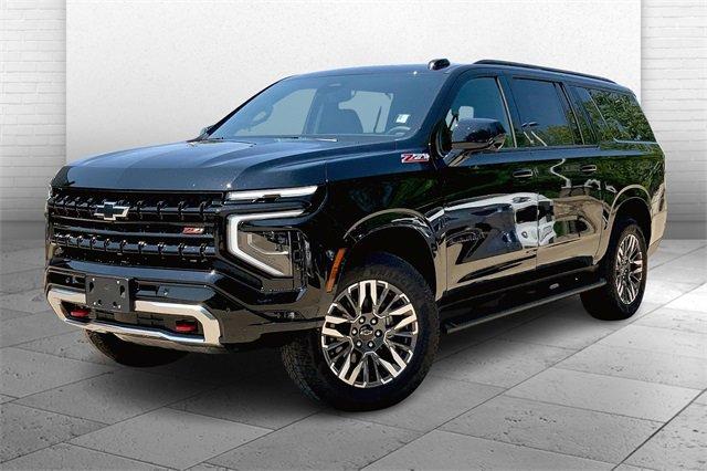 2025 Chevrolet Suburban Vehicle Photo in KANSAS CITY, MO 64114-4502