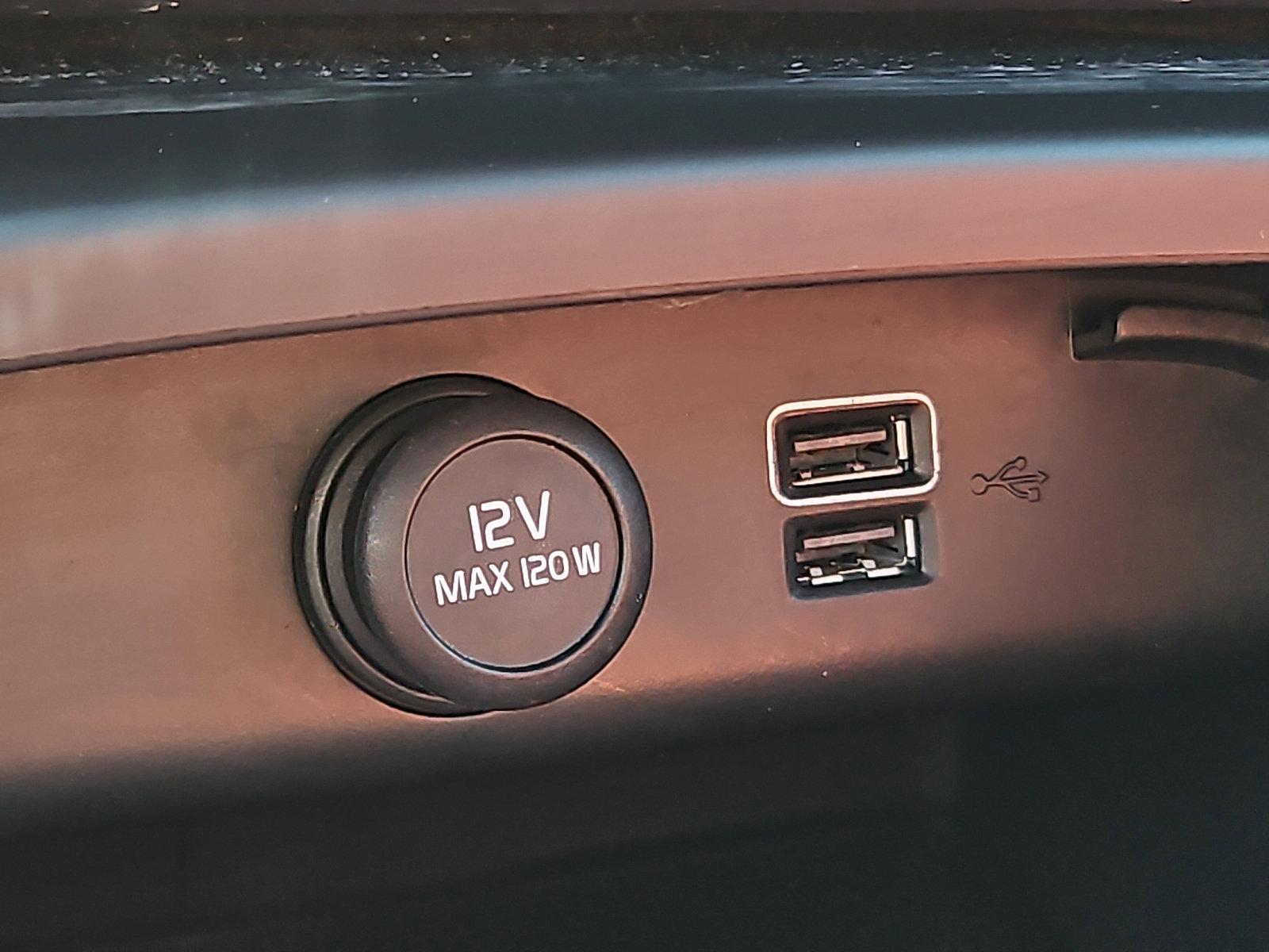 2019 Volvo XC40 Vehicle Photo in Trevose, PA 19053