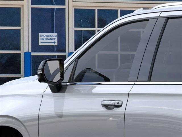 2025 Chevrolet Tahoe Vehicle Photo in ENGLEWOOD, CO 80113-6708