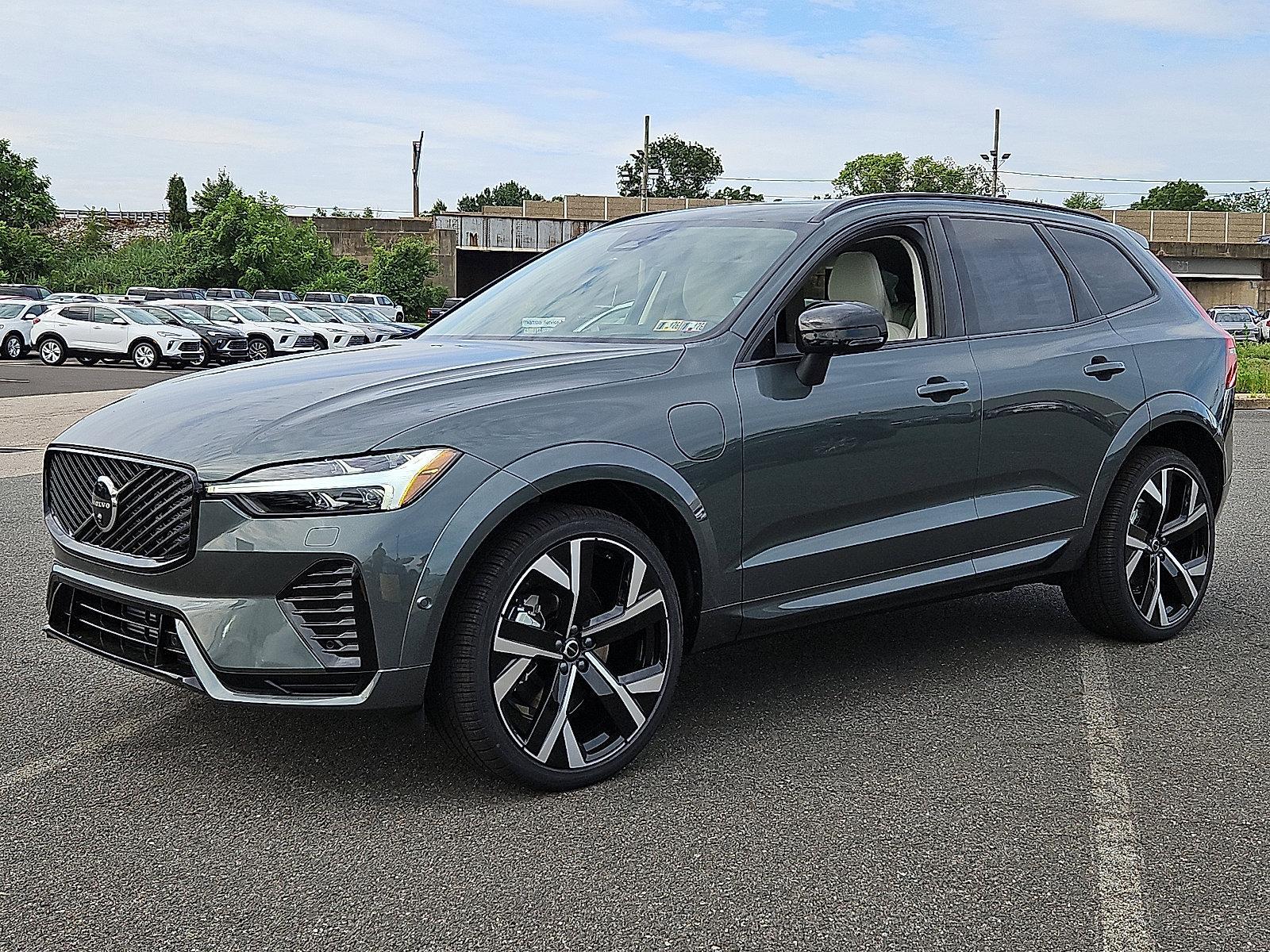 2026 Volvo XC60 Plug-In Hybrid Vehicle Photo in Trevose, PA 19053