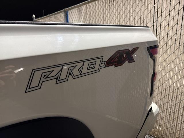 2022 Nissan Frontier Vehicle Photo in ENGLEWOOD, CO 80113-6708