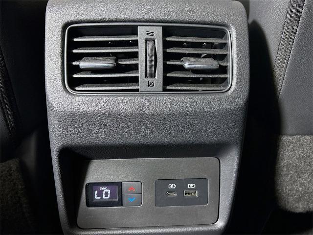 2021 Nissan Rogue Vehicle Photo in PUYALLUP, WA 98371-4149