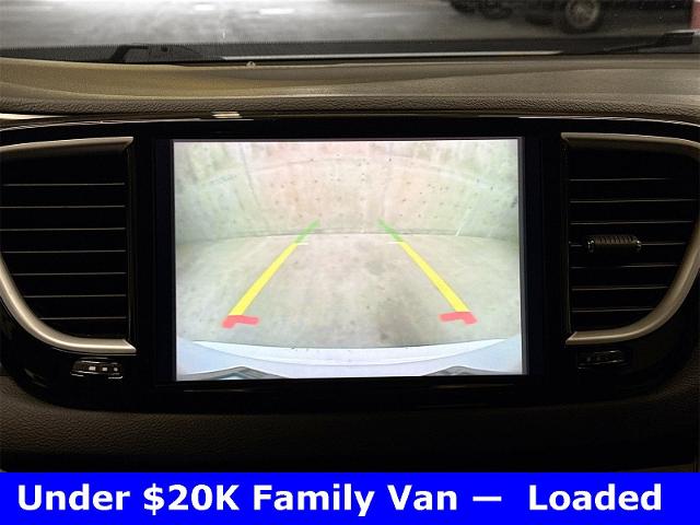 2022 Chrysler Pacifica Vehicle Photo in EVERETT, WA 98203-5662