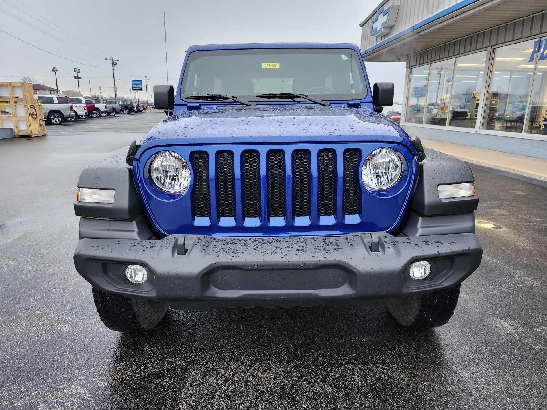 Used 2020 Jeep Wrangler Unlimited Sport S with VIN 1C4HJXDN8LW314883 for sale in Salem, IL