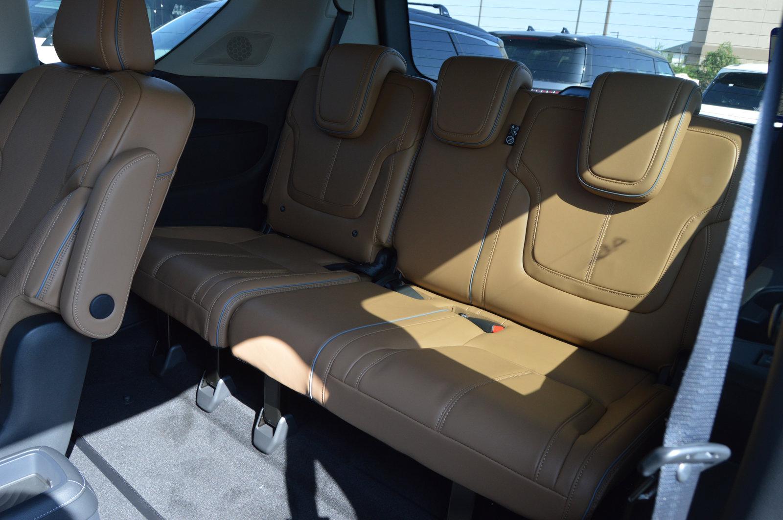 2025 INFINITI QX80 Vehicle Photo in Houston, TX 77090