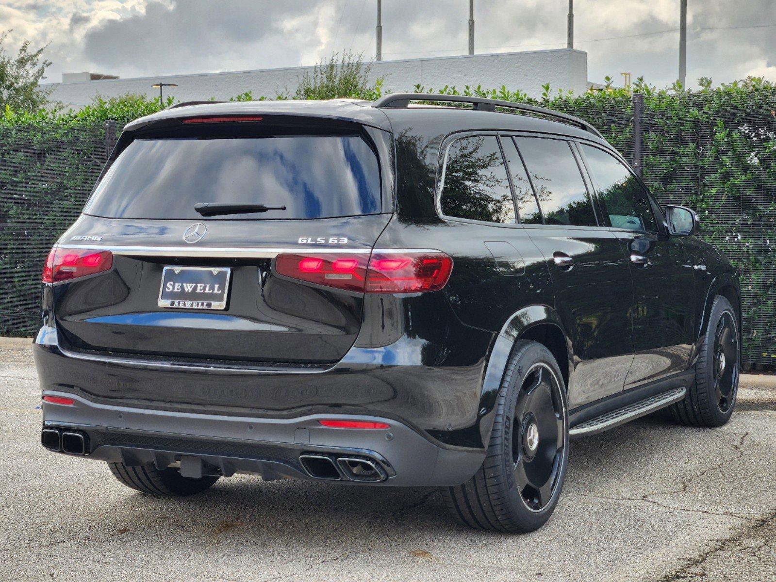 2024 Mercedes-Benz GLS Vehicle Photo in HOUSTON, TX 77079