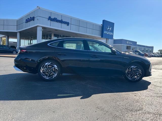 2024 Hyundai SONATA Vehicle Photo in Shiloh, IL 62269