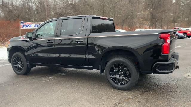 2022 Chevrolet Silverado 1500 Vehicle Photo in MOON TOWNSHIP, PA 15108-2571