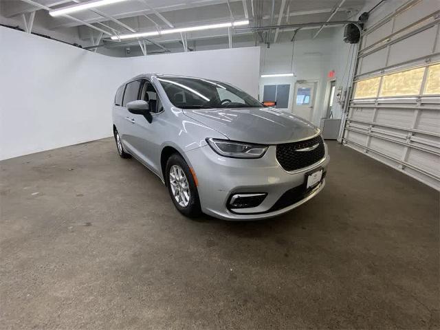 2023 Chrysler Pacifica Vehicle Photo in PORTLAND, OR 97225-3518