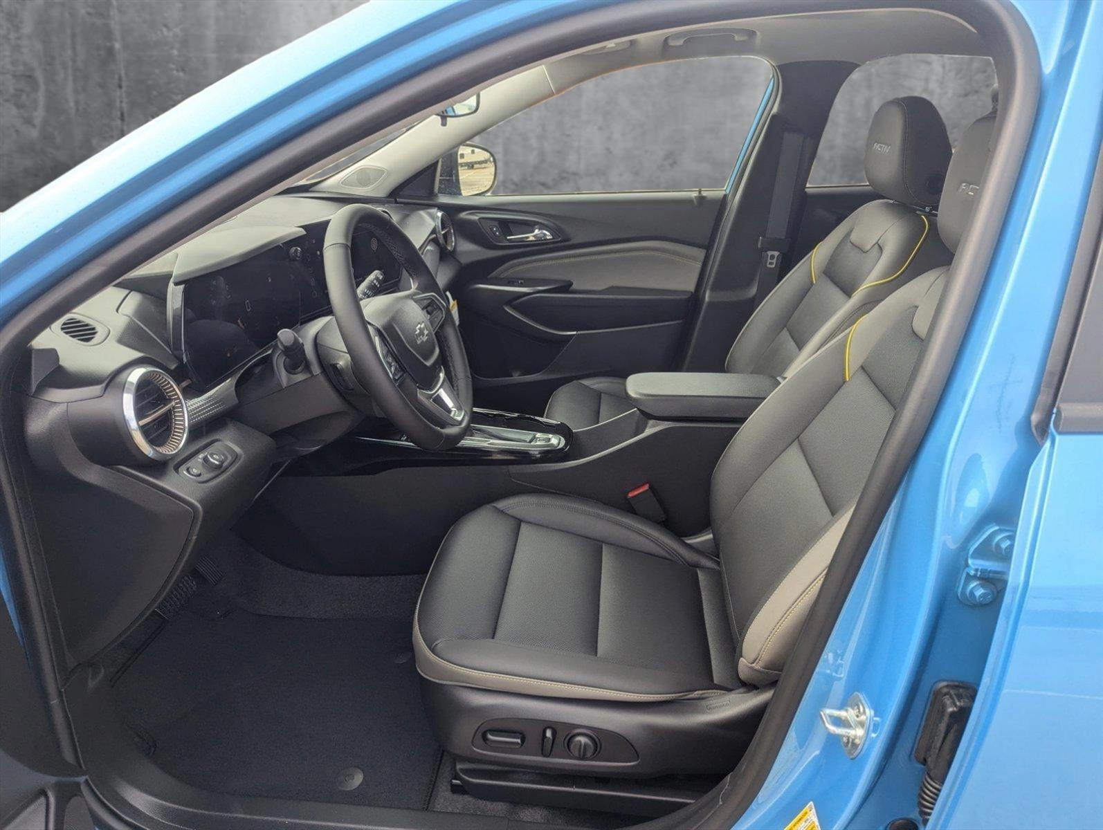 2025 Chevrolet Trax Vehicle Photo in CORPUS CHRISTI, TX 78412-4902