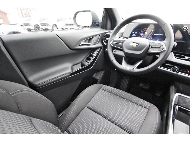 2025 Chevrolet Equinox Vehicle Photo in ROSENBERG, TX 77471-5675