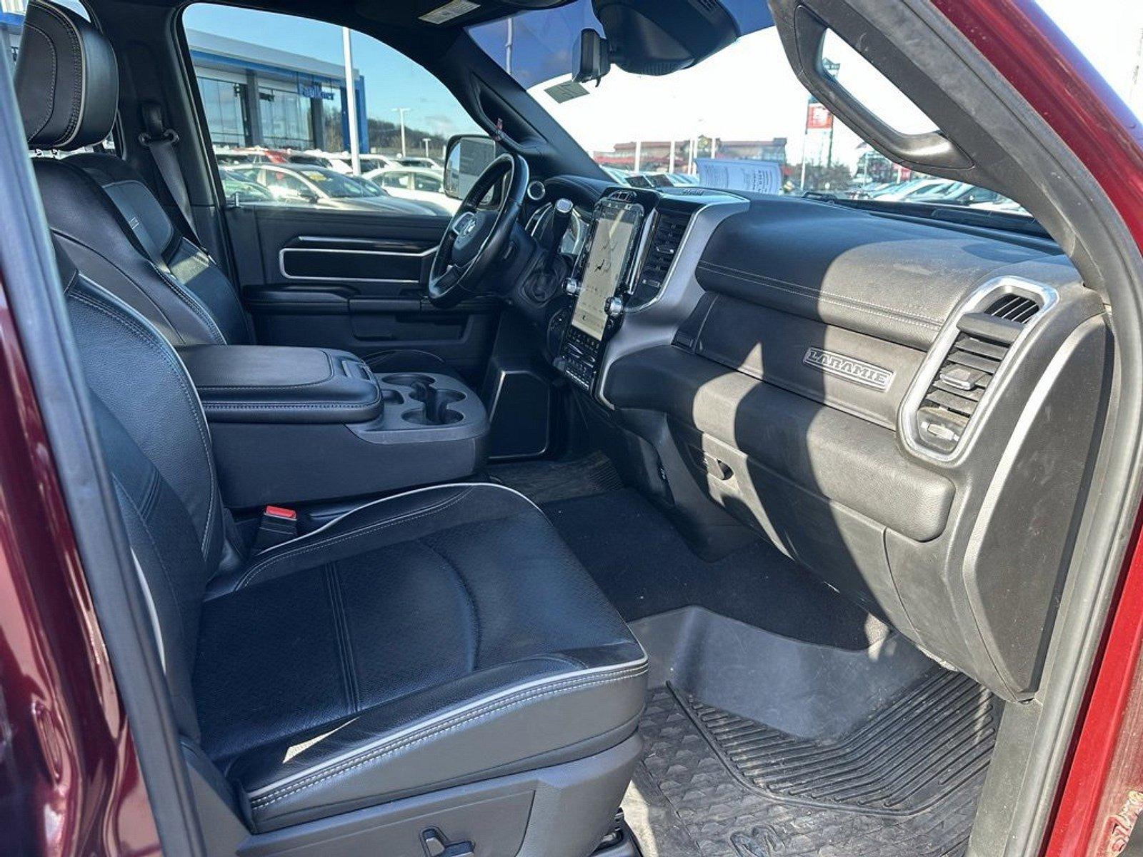 2022 Ram 3500 Vehicle Photo in Harrisburg, PA 17111