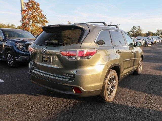 2016 Toyota Highlander Vehicle Photo in HOMOSASSA, FL 34448-1461