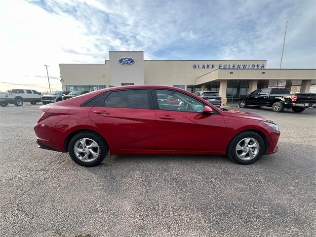 2022 Hyundai ELANTRA Vehicle Photo in EASTLAND, TX 76448-3020