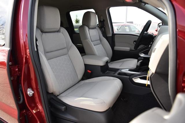 2025 Nissan Frontier Vehicle Photo in Ballwin, MO 63011