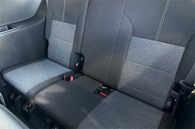 2025 GMC Acadia Vehicle Photo in ELK GROVE, CA 95757-8703