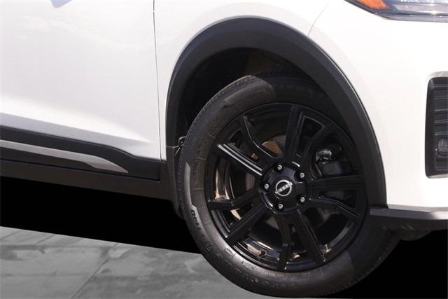 2024 Nissan Kicks Vehicle Photo in Hazelwood, MO 63042